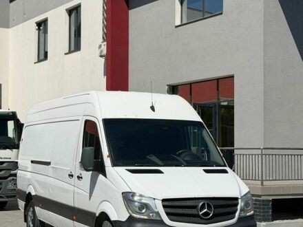 Белый Мерседес Sprinter, объемом двигателя 2.14 л и пробегом 450 тыс. км за 14999 $, фото 1 на Automoto.ua