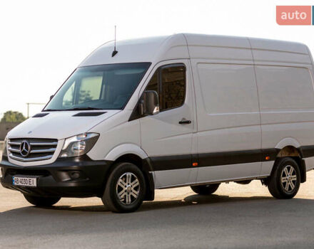 Белый Мерседес Sprinter, объемом двигателя 2.14 л и пробегом 305 тыс. км за 18700 $, фото 1 на Automoto.ua