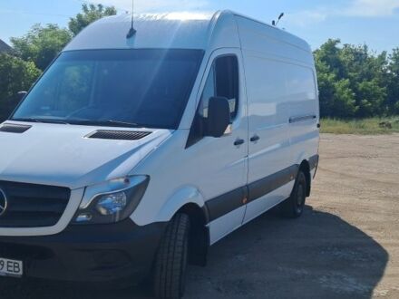 Мерседес Sprinter 2017 в Кельменцах на Automoto.ua Белый Мерседес Sprinter, объемом двигателя 2.1 л и пробегом 317 тыс. км за 16000 $, фото 1 на Automoto.ua