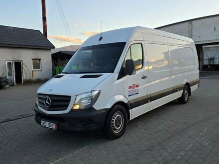 Белый Мерседес Sprinter, объемом двигателя 3 л и пробегом 258 тыс. км за 31500 $, фото 1 на Automoto.ua