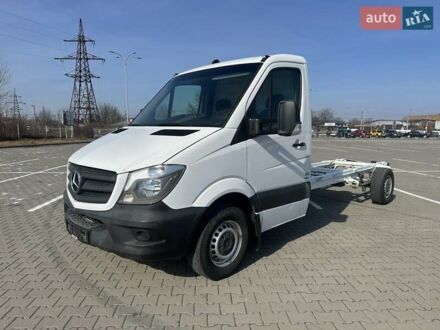 Мерседес Sprinter 2017 в Черновцах на Automoto.ua Белый Мерседес Sprinter, объемом двигателя 2.14 л и пробегом 150 тыс. км за 17499 $, фото 1 на Automoto.ua