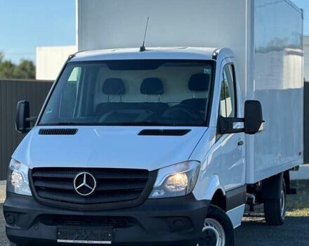 Белый Мерседес Sprinter, объемом двигателя 2.2 л и пробегом 330 тыс. км за 19399 $, фото 1 на Automoto.ua