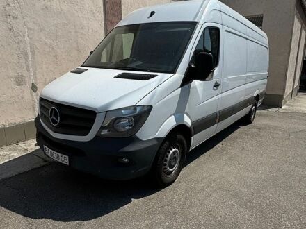 Белый Мерседес Sprinter, объемом двигателя 2.14 л и пробегом 223 тыс. км за 21990 $, фото 1 на Automoto.ua