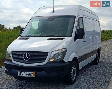 Белый Мерседес Sprinter, объемом двигателя 2.1 л и пробегом 281 тыс. км за 17500 $, фото 1 на Automoto.ua