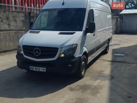 Белый Мерседес Sprinter, объемом двигателя 2.1 л и пробегом 303 тыс. км за 19200 $, фото 1 на Automoto.ua