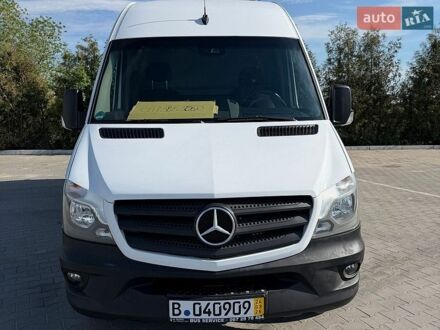 Белый Мерседес Sprinter, объемом двигателя 2.2 л и пробегом 187 тыс. км за 27500 $, фото 1 на Automoto.ua