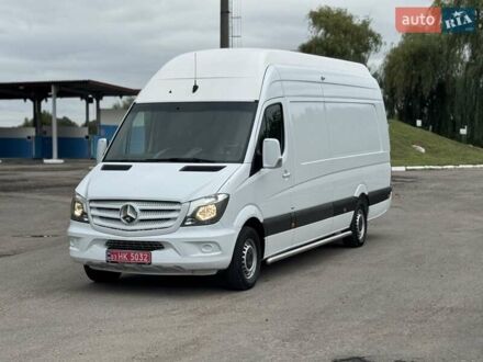 Белый Мерседес Sprinter, объемом двигателя 2.2 л и пробегом 283 тыс. км за 23000 $, фото 1 на Automoto.ua