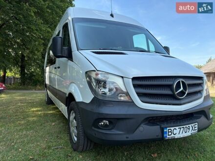 Белый Мерседес Sprinter, объемом двигателя 2.14 л и пробегом 370 тыс. км за 29700 $, фото 1 на Automoto.ua