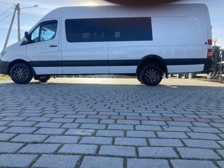 Белый Мерседес Sprinter, объемом двигателя 3 л и пробегом 660 тыс. км за 37500 $, фото 1 на Automoto.ua