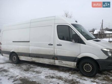 Белый Мерседес Sprinter, объемом двигателя 0 л и пробегом 240 тыс. км за 13999 $, фото 1 на Automoto.ua