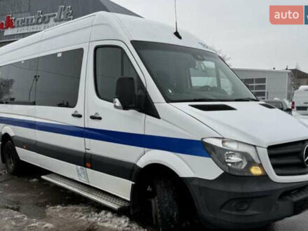 Белый Мерседес Sprinter, объемом двигателя 2.2 л и пробегом 414 тыс. км за 32000 $, фото 1 на Automoto.ua
