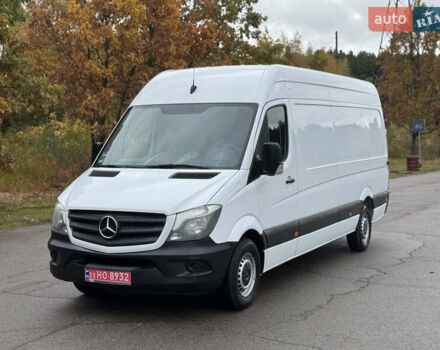 Белый Мерседес Sprinter, объемом двигателя 0 л и пробегом 265 тыс. км за 17900 $, фото 1 на Automoto.ua
