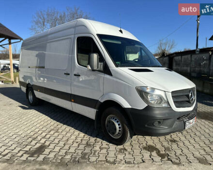 Белый Мерседес Sprinter, объемом двигателя 3 л и пробегом 280 тыс. км за 35556 $, фото 1 на Automoto.ua
