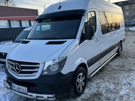 Белый Мерседес Sprinter, объемом двигателя 2.2 л и пробегом 550 тыс. км за 30000 $, фото 1 на Automoto.ua