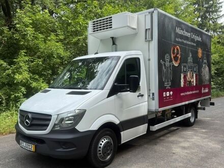 Белый Мерседес Sprinter, объемом двигателя 2.2 л и пробегом 234 тыс. км за 31400 $, фото 1 на Automoto.ua