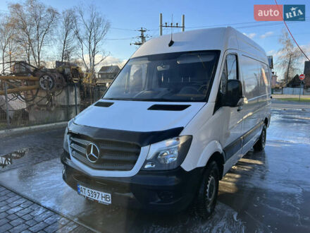 Белый Мерседес Sprinter, объемом двигателя 2.1 л и пробегом 385 тыс. км за 16500 $, фото 1 на Automoto.ua