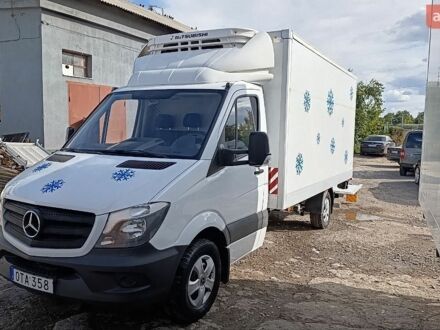Белый Мерседес Sprinter, объемом двигателя 2.2 л и пробегом 251 тыс. км за 23750 $, фото 1 на Automoto.ua