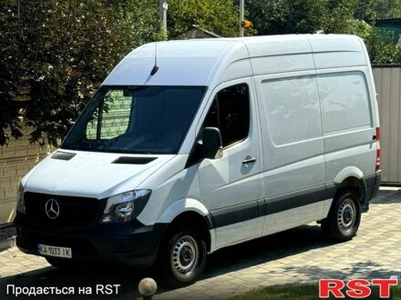 Белый Мерседес Sprinter, объемом двигателя 2.1 л и пробегом 176 тыс. км за 17310 $, фото 1 на Automoto.ua