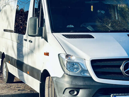 Белый Мерседес Sprinter, объемом двигателя 2.99 л и пробегом 355 тыс. км за 41500 $, фото 1 на Automoto.ua