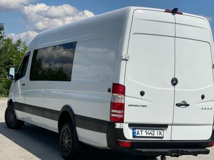 Білий Мерседес Sprinter, об'ємом двигуна 2.99 л та пробігом 710 тис. км за 36500 $, фото 1 на Automoto.ua