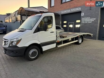 Белый Мерседес Sprinter, объемом двигателя 3 л и пробегом 220 тыс. км за 36777 $, фото 1 на Automoto.ua