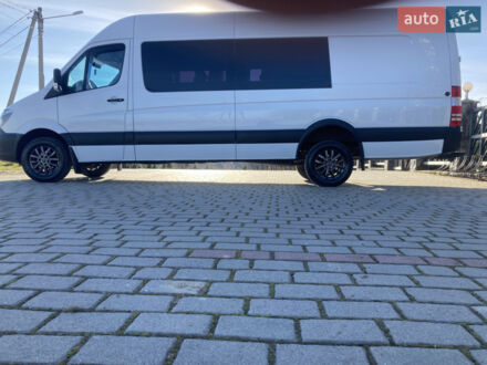 Белый Мерседес Sprinter, объемом двигателя 2.99 л и пробегом 660 тыс. км за 36500 $, фото 1 на Automoto.ua