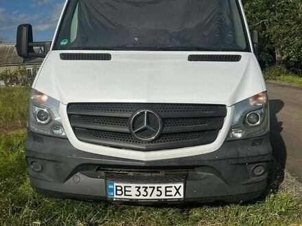 Белый Мерседес Sprinter, объемом двигателя 2.2 л и пробегом 230 тыс. км за 33474 $, фото 1 на Automoto.ua