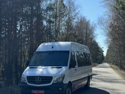 Мерседес Sprinter 2017 в Ровно на Automoto.ua Белый Мерседес Sprinter, объемом двигателя 2.1 л и пробегом 370 тыс. км за 25700 $, фото 1 на Automoto.ua