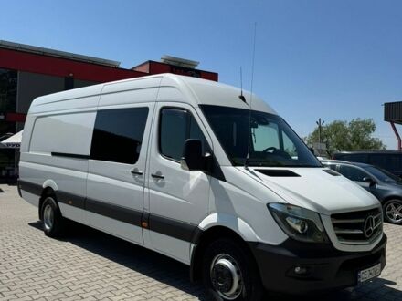 Белый Мерседес Sprinter, объемом двигателя 3 л и пробегом 426 тыс. км за 42658 $, фото 1 на Automoto.ua