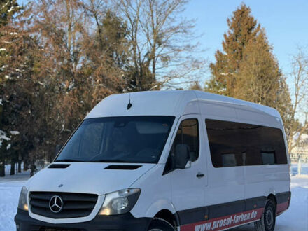 Белый Мерседес Sprinter, объемом двигателя 2.14 л и пробегом 372 тыс. км за 26000 $, фото 1 на Automoto.ua
