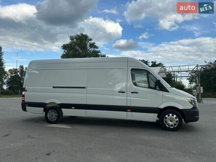 Белый Мерседес Sprinter, объемом двигателя 2.2 л и пробегом 310 тыс. км за 17900 $, фото 1 на Automoto.ua