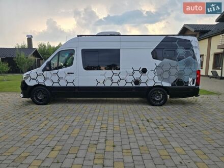 Білий Мерседес Sprinter, об'ємом двигуна 2.2 л та пробігом 48 тис. км за 71999 $, фото 1 на Automoto.ua