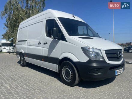 Белый Мерседес Sprinter, объемом двигателя 0 л и пробегом 350 тыс. км за 18000 $, фото 1 на Automoto.ua