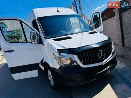 Белый Мерседес Sprinter, объемом двигателя 2.2 л и пробегом 170 тыс. км за 21500 $, фото 1 на Automoto.ua