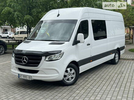 Белый Мерседес Sprinter, объемом двигателя 2.14 л и пробегом 180 тыс. км за 40500 $, фото 1 на Automoto.ua