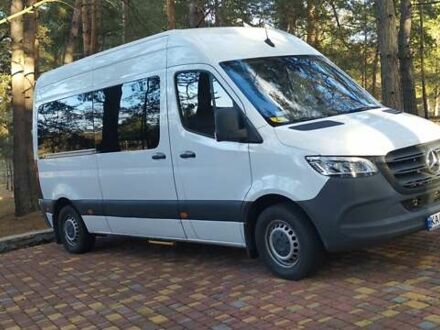 Белый Мерседес Sprinter, объемом двигателя 2.14 л и пробегом 300 тыс. км за 30900 $, фото 1 на Automoto.ua