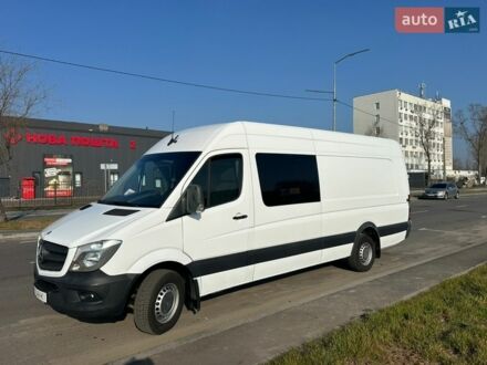 Белый Мерседес Sprinter, объемом двигателя 3 л и пробегом 408 тыс. км за 31900 $, фото 1 на Automoto.ua
