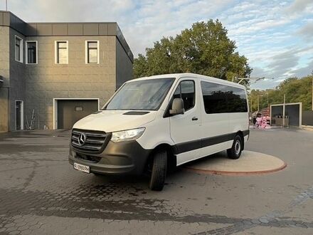 Белый Мерседес Sprinter, объемом двигателя 3 л и пробегом 137 тыс. км за 39500 $, фото 1 на Automoto.ua