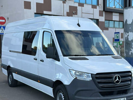 Белый Мерседес Sprinter, объемом двигателя 2.2 л и пробегом 436 тыс. км за 23500 $, фото 1 на Automoto.ua
