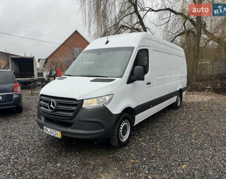 Белый Мерседес Sprinter, объемом двигателя 2.2 л и пробегом 146 тыс. км за 27900 $, фото 1 на Automoto.ua