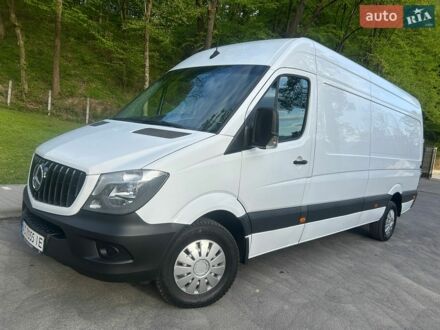 Белый Мерседес Sprinter, объемом двигателя 2.14 л и пробегом 165 тыс. км за 20900 $, фото 1 на Automoto.ua