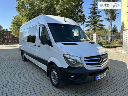 Белый Мерседес Sprinter, объемом двигателя 3 л и пробегом 435 тыс. км за 33700 $, фото 1 на Automoto.ua