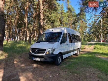 Белый Мерседес Sprinter, объемом двигателя 2.2 л и пробегом 480 тыс. км за 20500 $, фото 1 на Automoto.ua