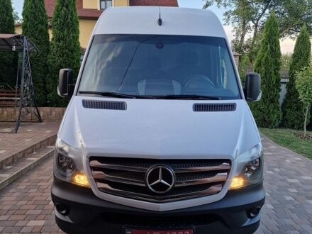 Белый Мерседес Sprinter, объемом двигателя 2.2 л и пробегом 269 тыс. км за 19999 $, фото 1 на Automoto.ua