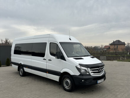 Белый Мерседес Sprinter, объемом двигателя 2.14 л и пробегом 300 тыс. км за 28910 $, фото 1 на Automoto.ua