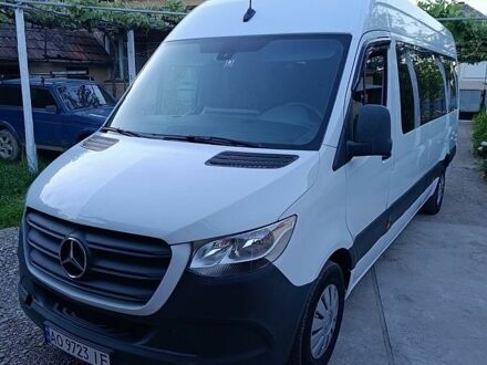 Белый Мерседес Sprinter, объемом двигателя 2.14 л и пробегом 320 тыс. км за 22200 $, фото 1 на Automoto.ua