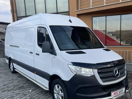 Белый Мерседес Sprinter, объемом двигателя 2.14 л и пробегом 366 тыс. км за 23000 $, фото 1 на Automoto.ua