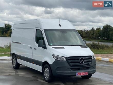Белый Мерседес Sprinter, объемом двигателя 2.2 л и пробегом 344 тыс. км за 22500 $, фото 1 на Automoto.ua