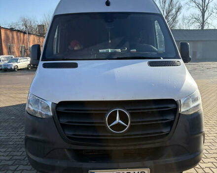 Белый Мерседес Sprinter, объемом двигателя 2.2 л и пробегом 441 тыс. км за 24990 $, фото 1 на Automoto.ua