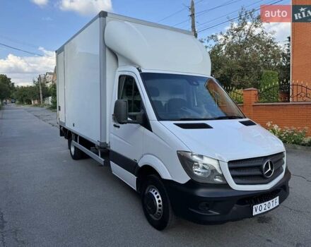 Белый Мерседес Sprinter, объемом двигателя 2.2 л и пробегом 225 тыс. км за 27399 $, фото 1 на Automoto.ua